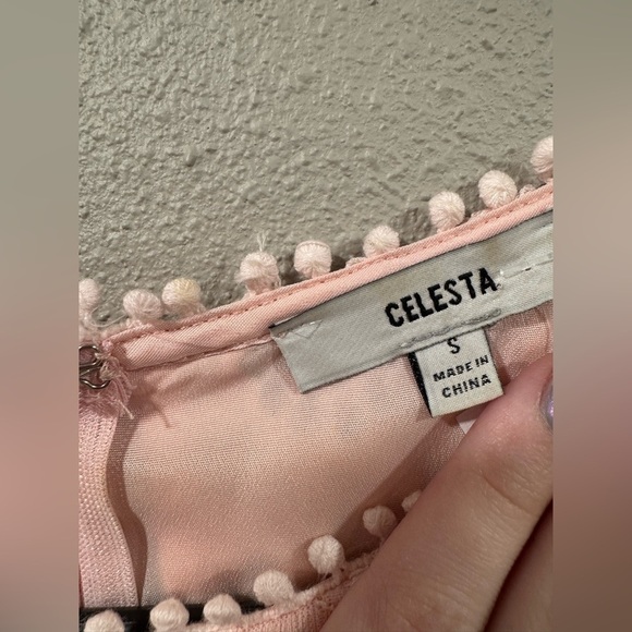 Celesta Pink Lace Detailed Dress Size Small - Picture 4 of 5